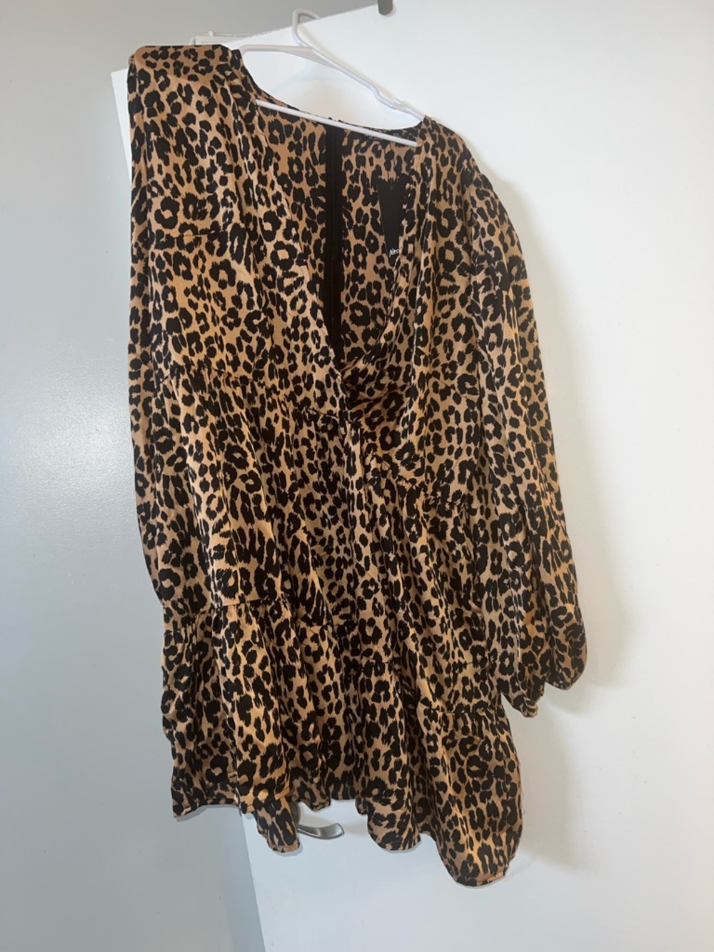 Leopard Print V-Neck Ruffle Dress